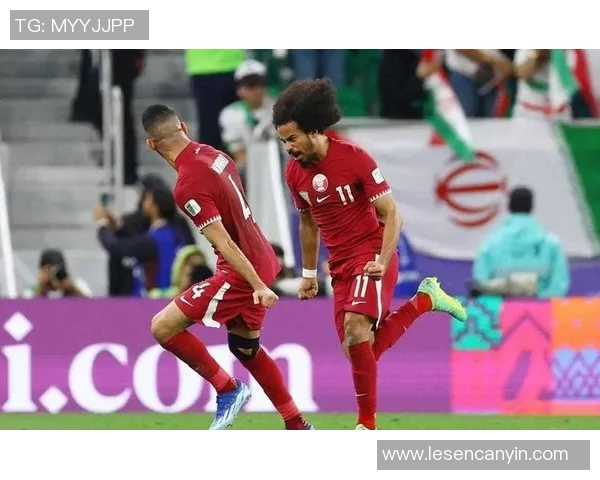 图库曼体育会迎战麦国民展现激情对决的足球盛宴