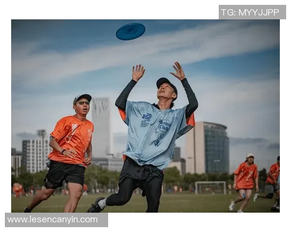 武汉飞盘队的配合变革引发热议助力运动发展与团队协作提升 武汉飞盘队的配合变革引发热议助力运动发展与团队协作提升