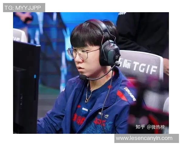 CSGO热议聚焦JDG团队协作问题引发的争议与讨论